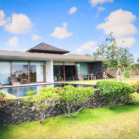 Jimbaran Balangan Beach Front Villa Nakar Pecatu Eksteriør billede